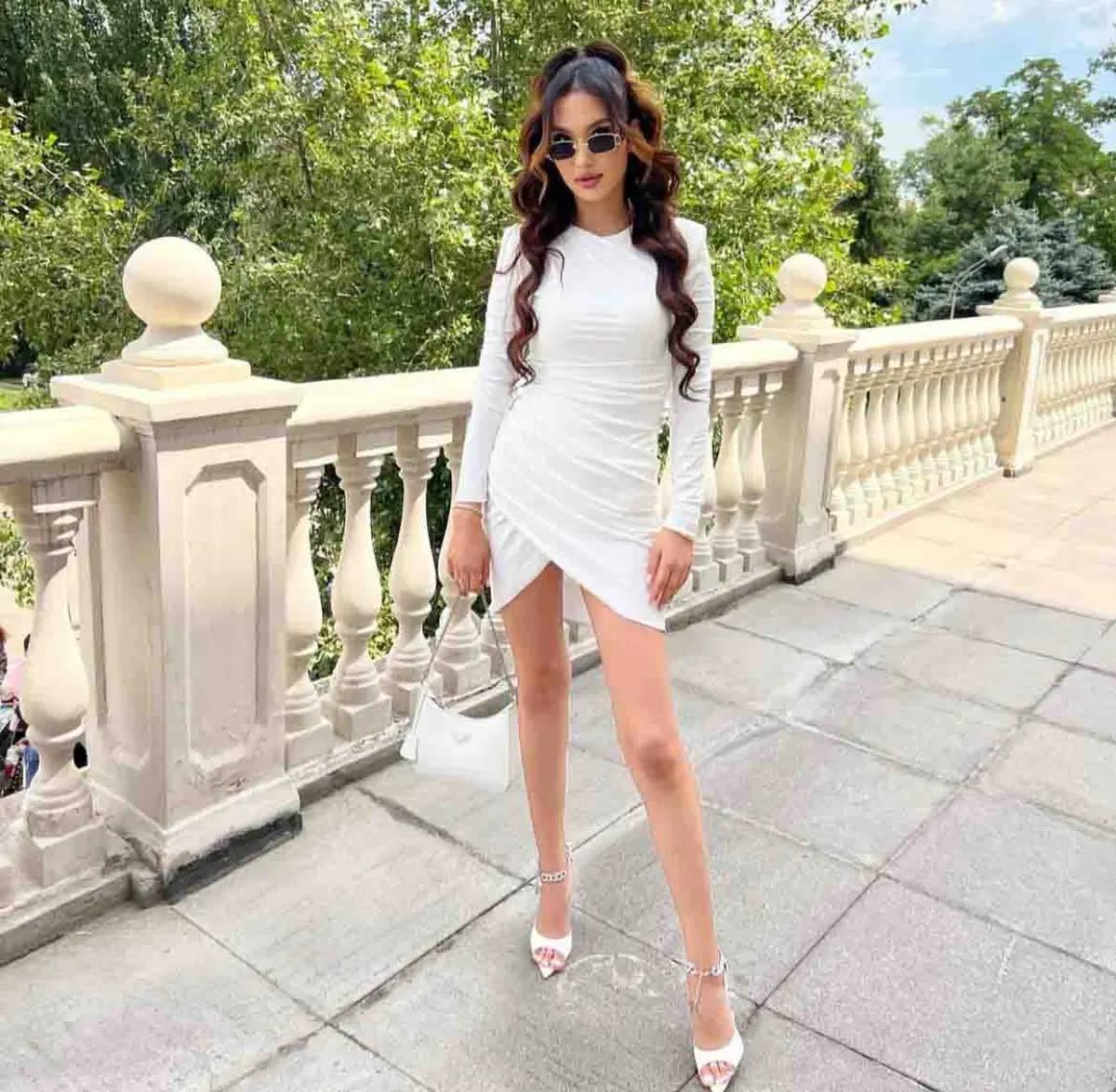 Adele escort in London