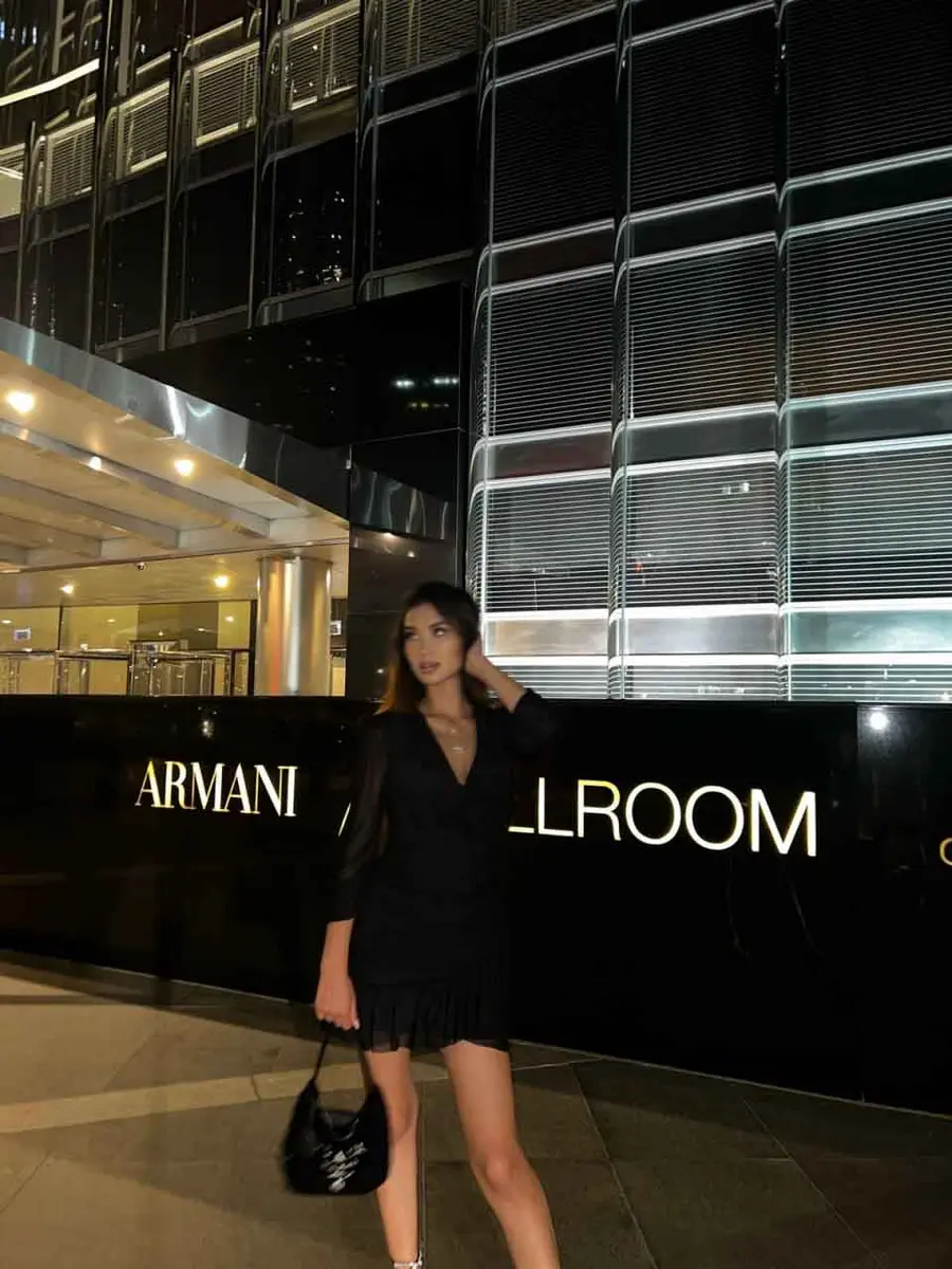 Adele escort in London