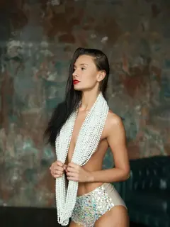 Aleksi escort in London