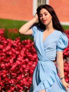 Amina escort in London