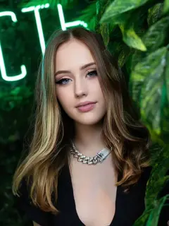 Annabella escort in London