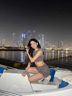 Aurika escort in London