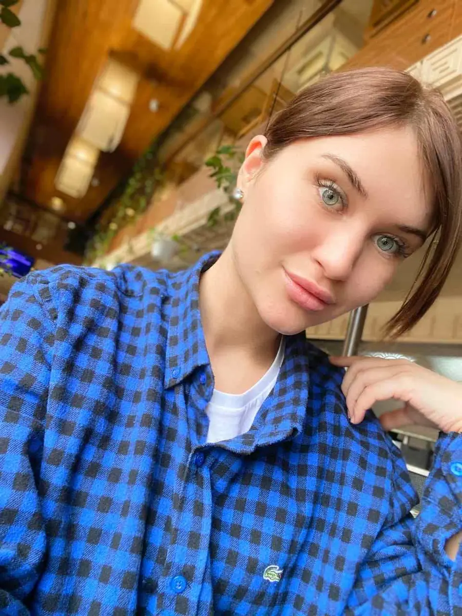 Darina escort in London