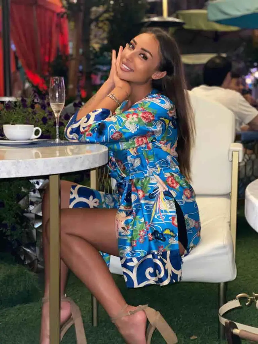 Eva  escort in London