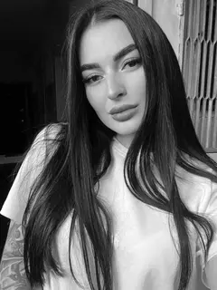 Eva escort in London