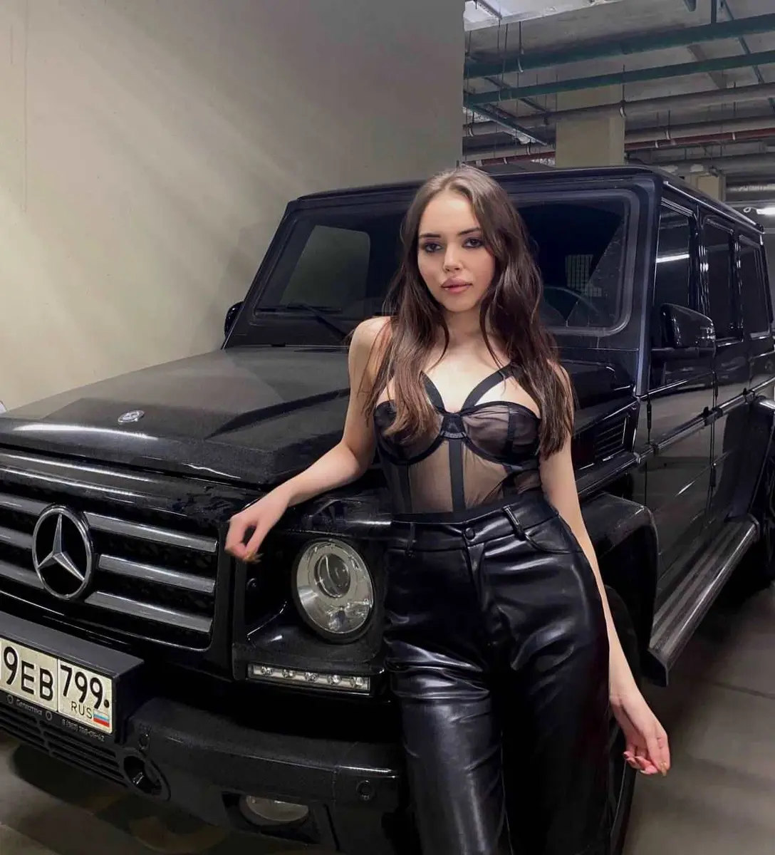 Evva escort in London