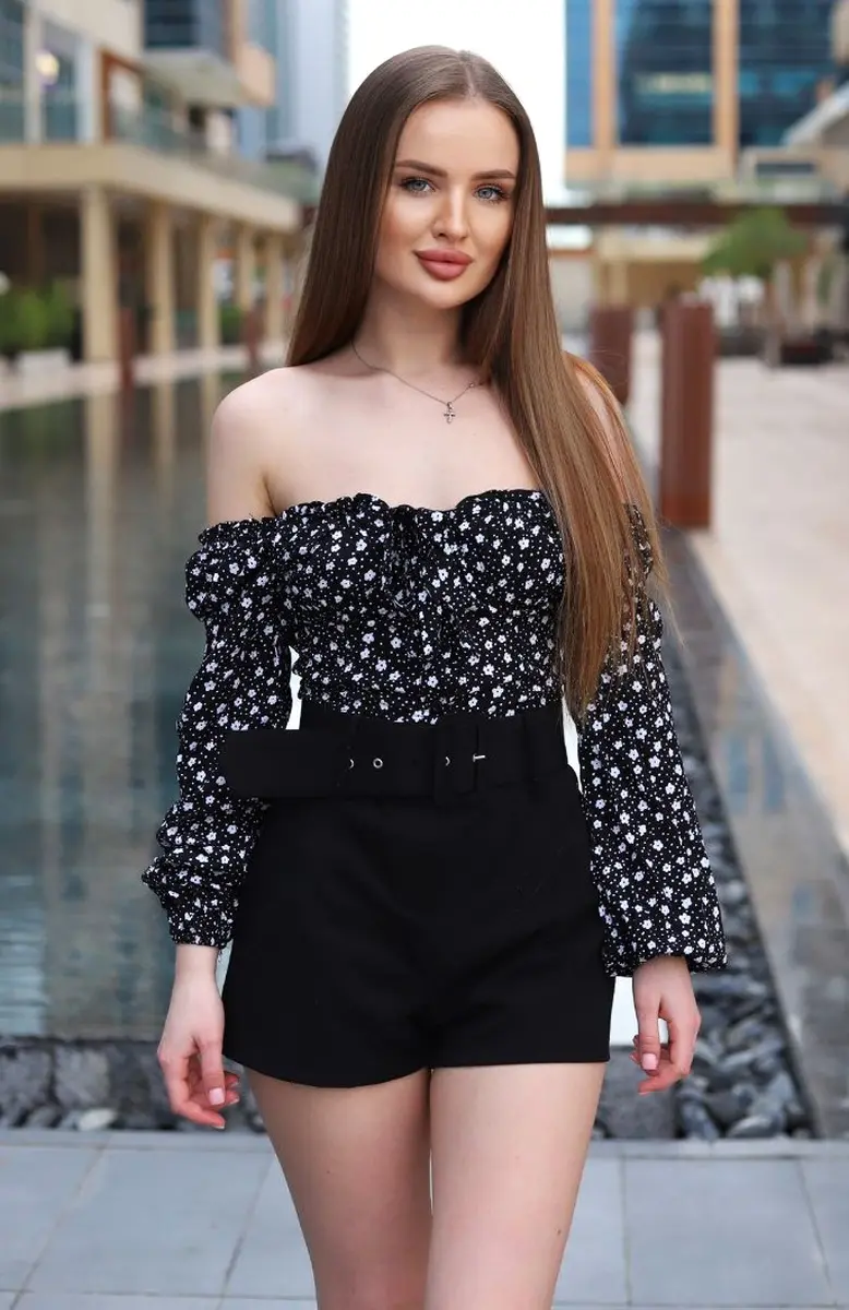 Hanna escort in Paris