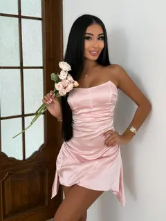 Indira escort in Paris