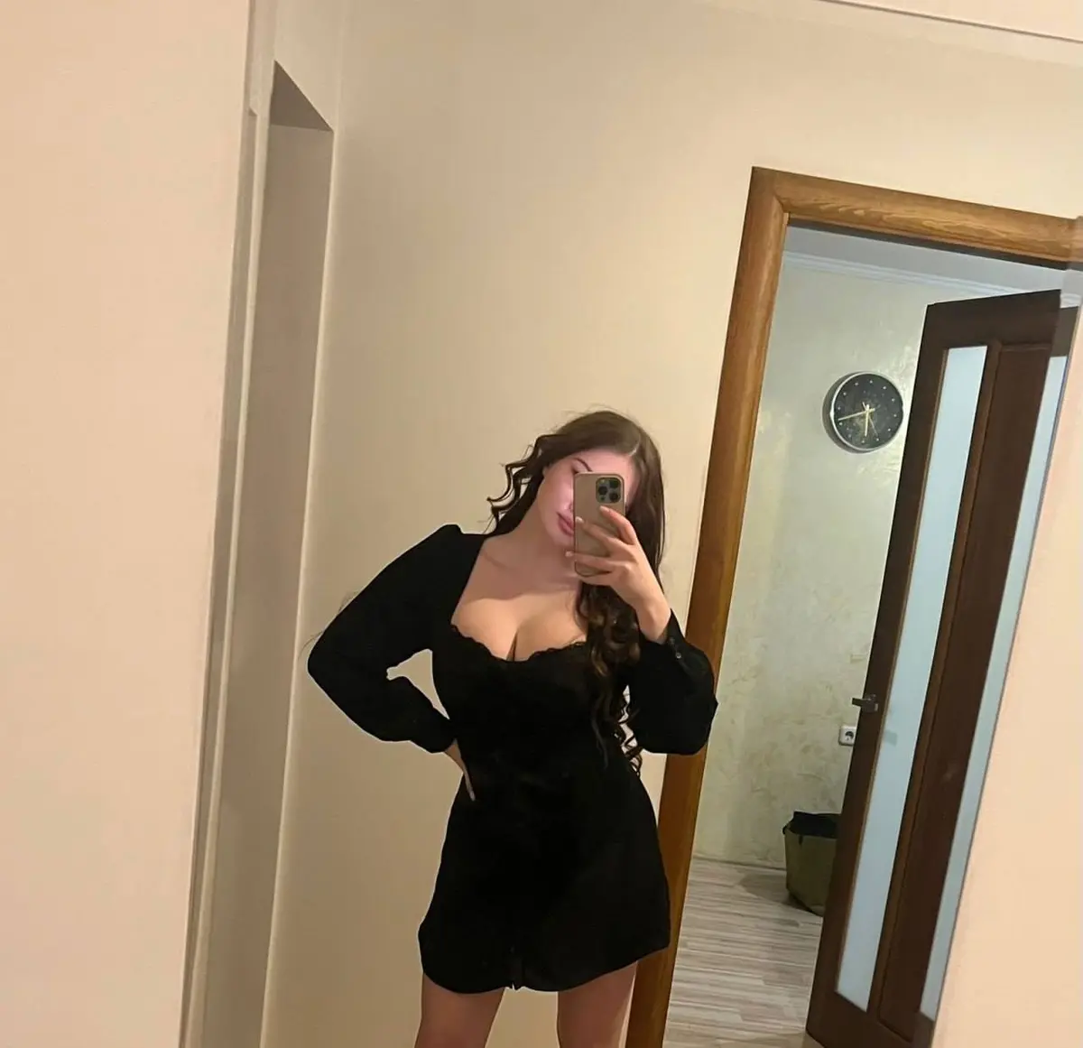 Kamila escort in London