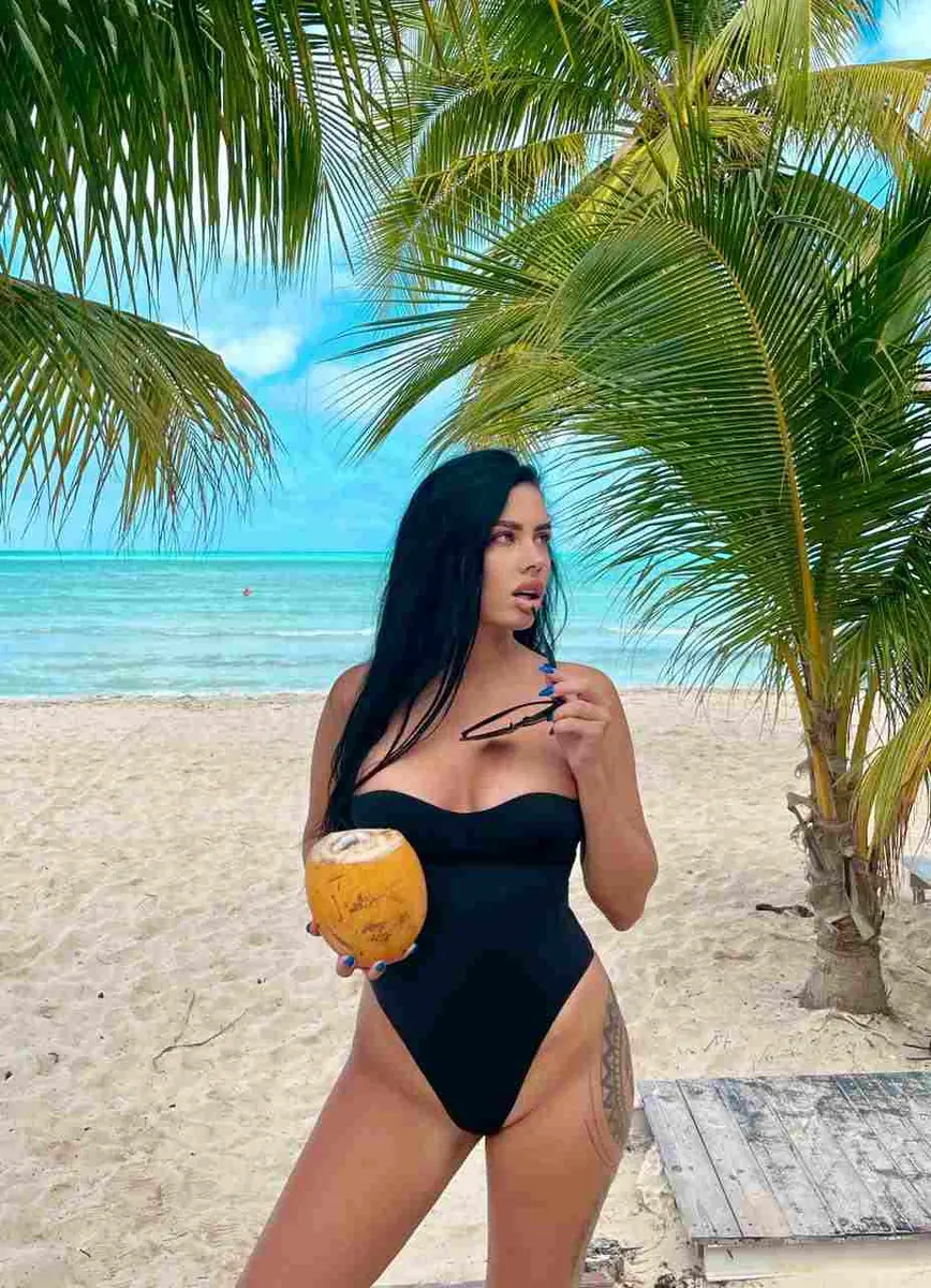 Katherine escort in London