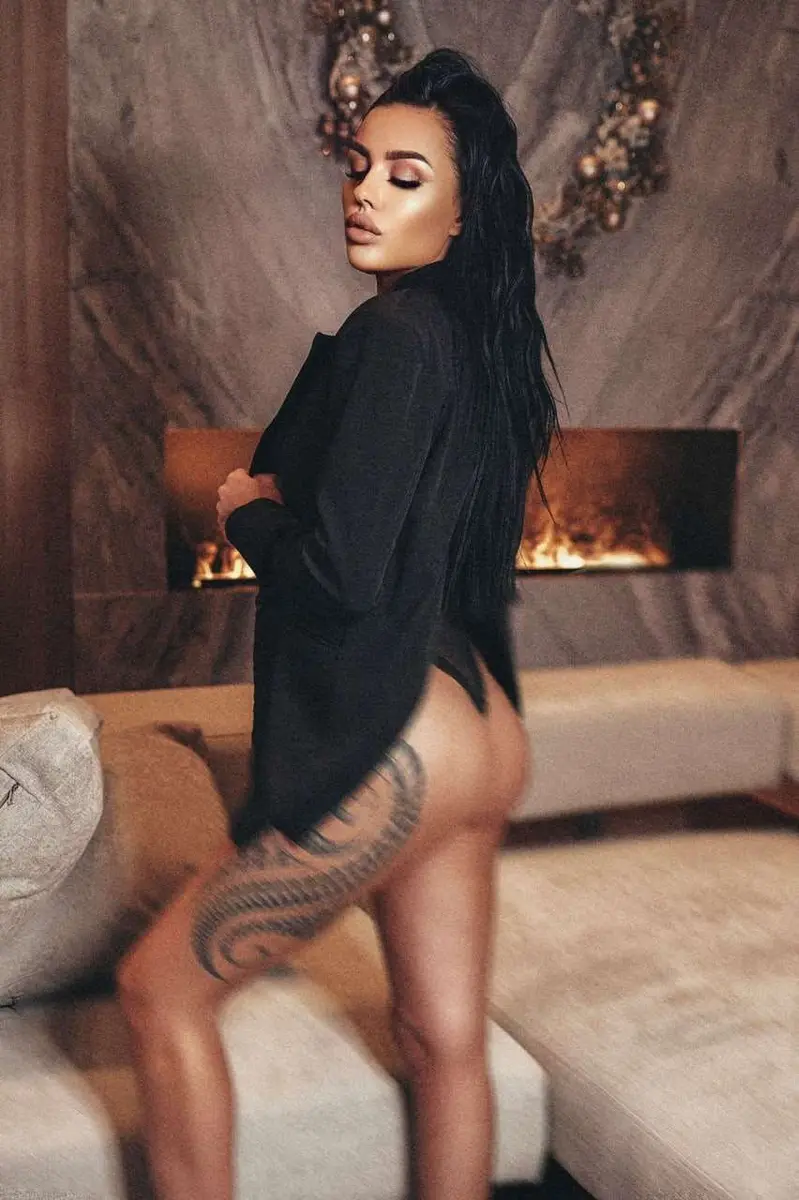 Katherine escort in London