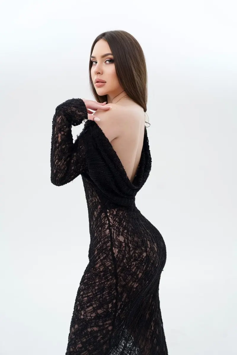 Ksenya escort in Paris