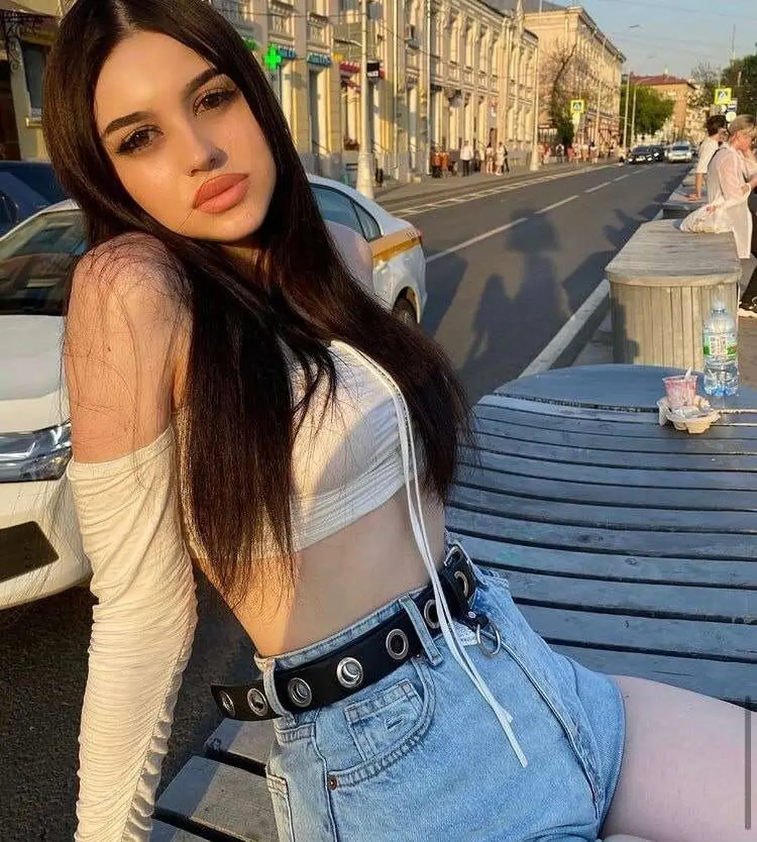 Lucy escort in London