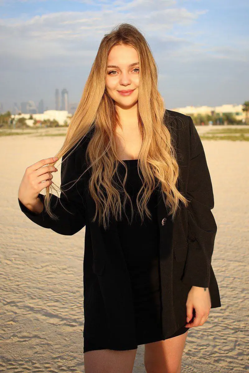 Rosalia escort in Paris