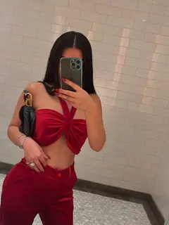 Selima escort in London