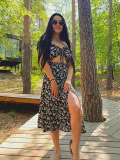 Sima escort in London