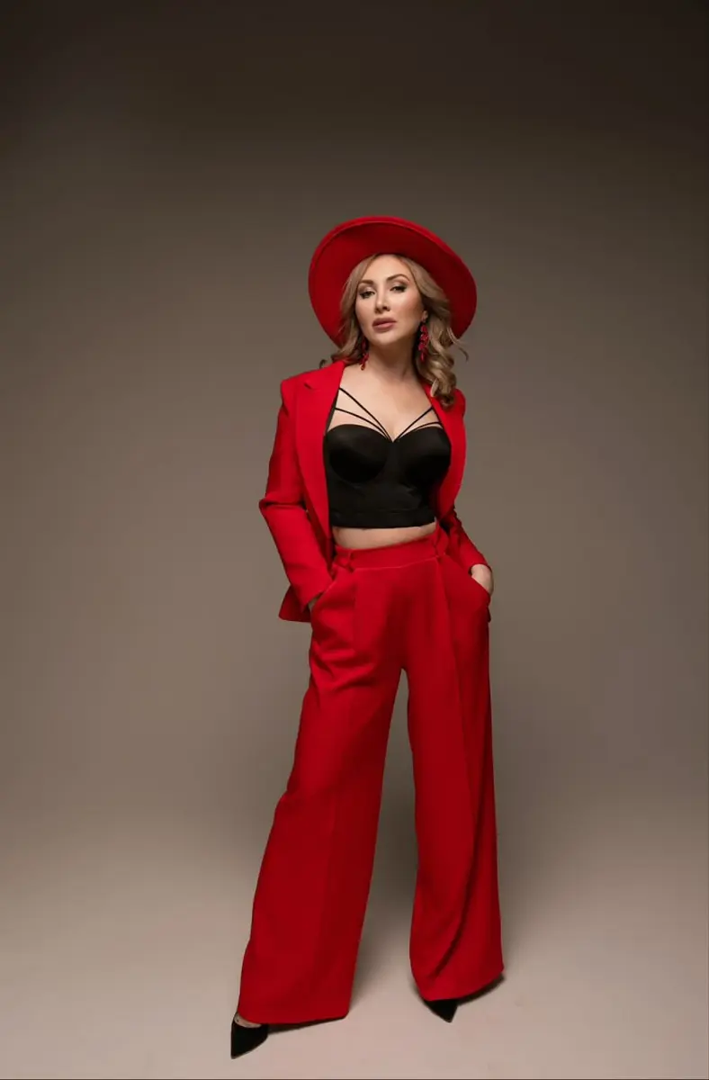Svetlana escort in London